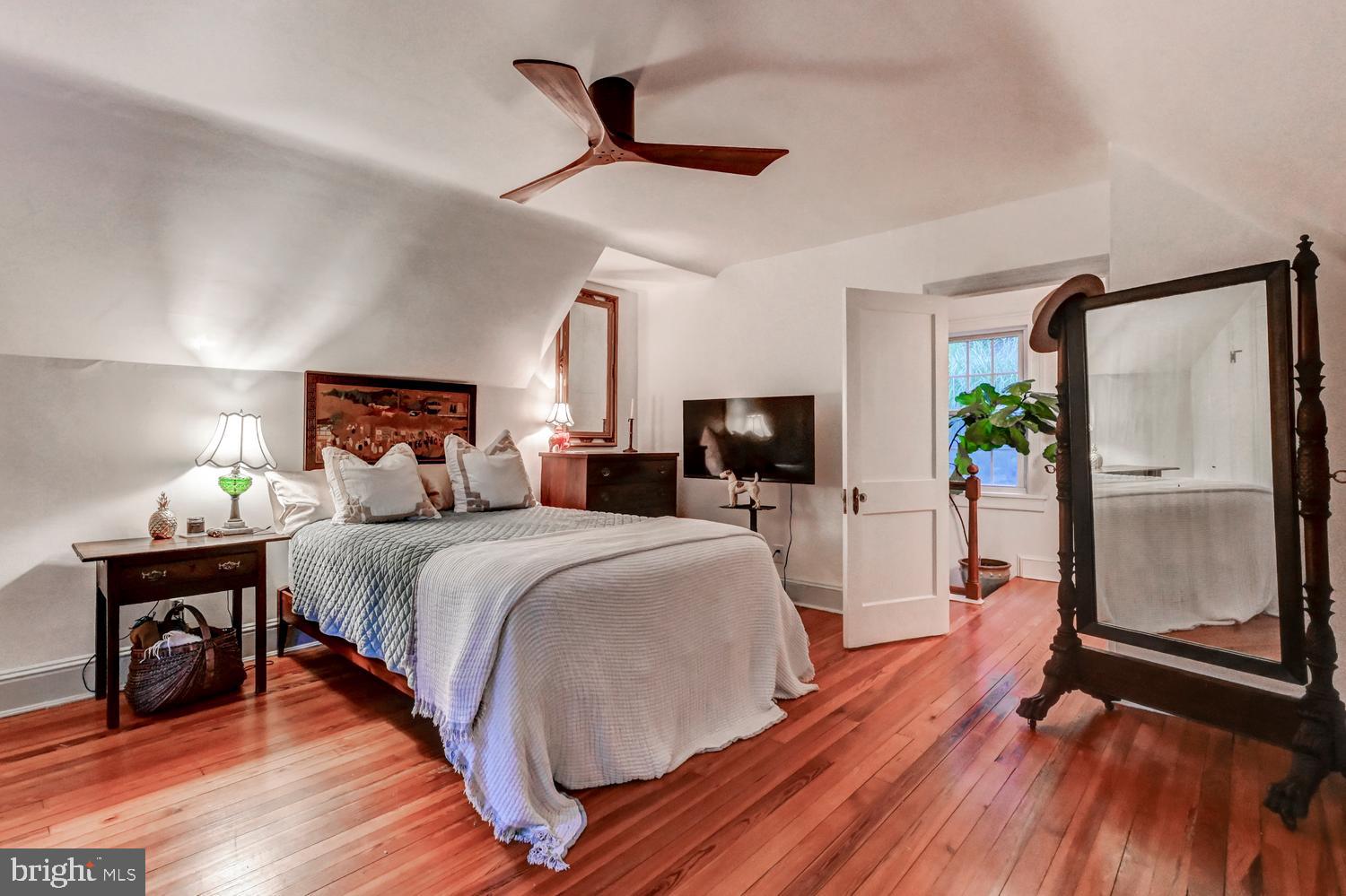 6 Elmwood Road Baltimore, MD 21210 - Photo 23 of 38 Gallery Image 23