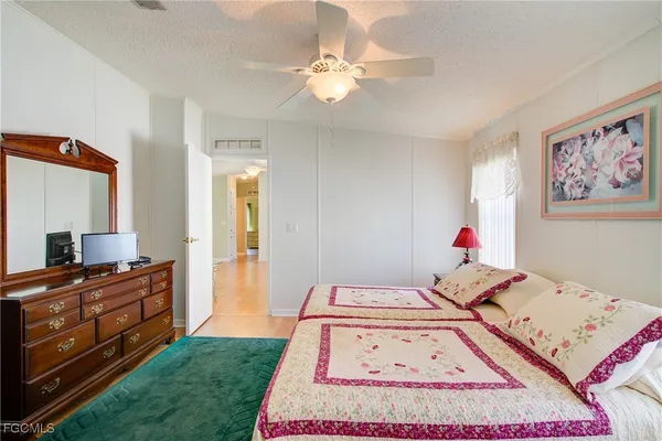 $125,000 | 410 Woodale Court, North Port, FL 34287