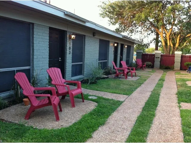 $1,550 | 602 West 51st Street, Unit 103, Austin, TX 78751