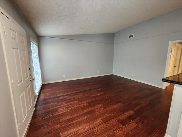 $1,550 | 602 West 51st Street, Unit 103, Austin, TX 78751