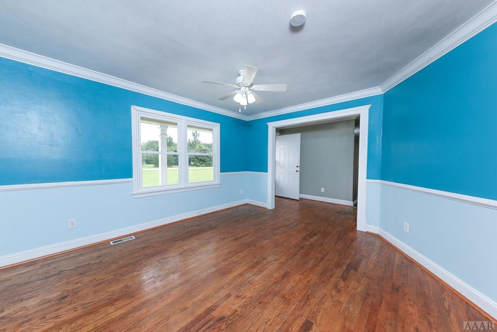 1164 Swamp Road Hertford, NC 27944 - Photo 11 of 42 Dining Room