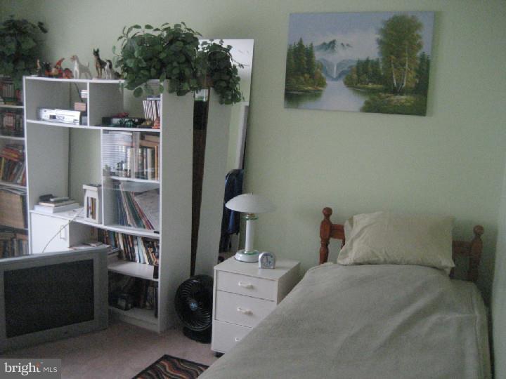 16 Granite Road East Windsor, NJ 08520 - Photo 19 of 25 Gallery Image 19