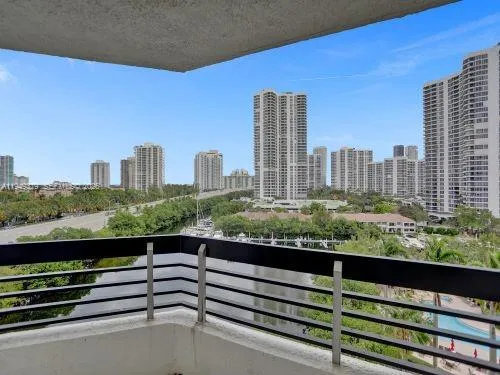 $2,900 | 3400 Northeast 192 Street, Unit 609, Aventura, FL 33180