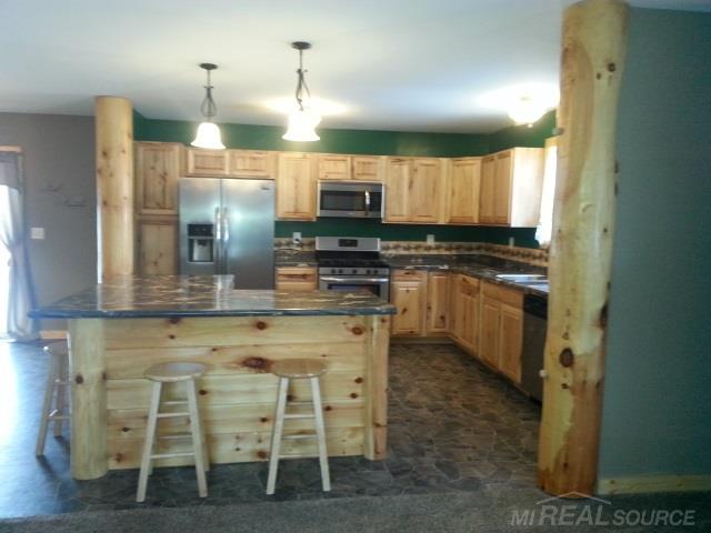 6758 Kilgore Road Croswell, MI 48422 - Photo 6 of 20