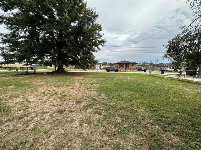 $30,000 | 1880 Sugar Mill Drive, St. Bernard, LA 70085