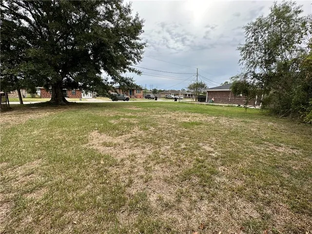 $30,000 | 1880 Sugar Mill Drive, St. Bernard, LA 70085