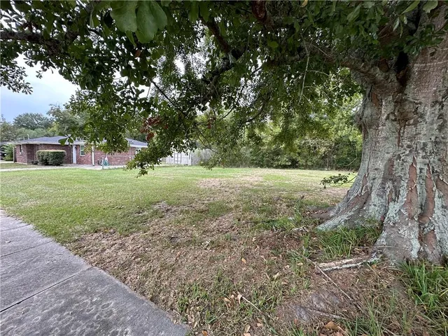 $30,000 | 1880 Sugar Mill Drive, St. Bernard, LA 70085