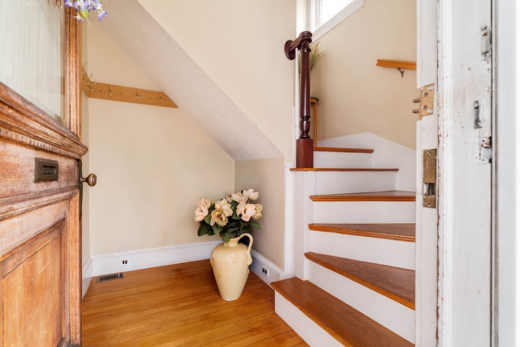 2-4 Peabody Road Stoneham, MA 02180 - Photo 16 of 40 Gallery Image 16