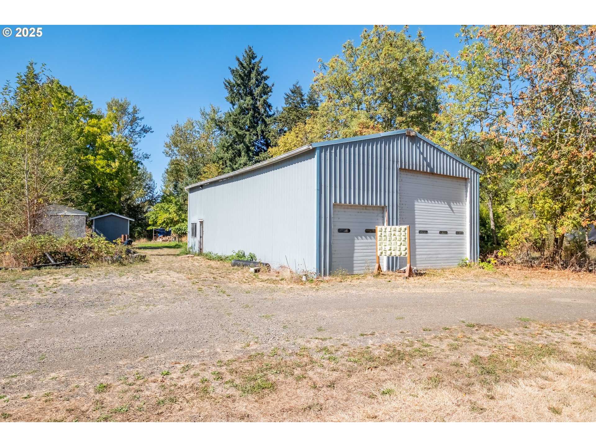 33382 Brewster Road Lebanon, OR 97355 - Photo 35 of 48 Gallery Image 35