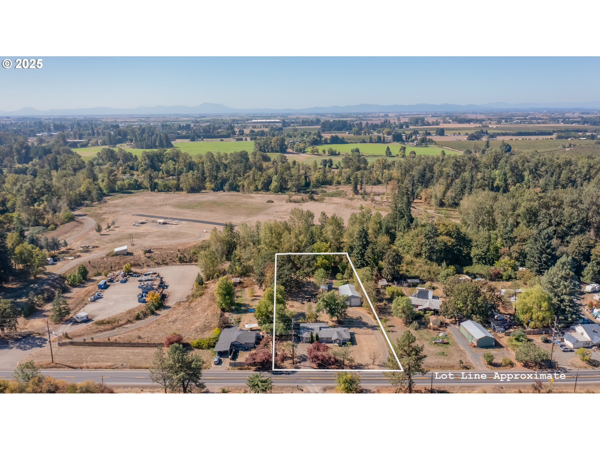 33382 Brewster Road Lebanon, OR 97355 - Photo 45 of 48 Gallery Image 45