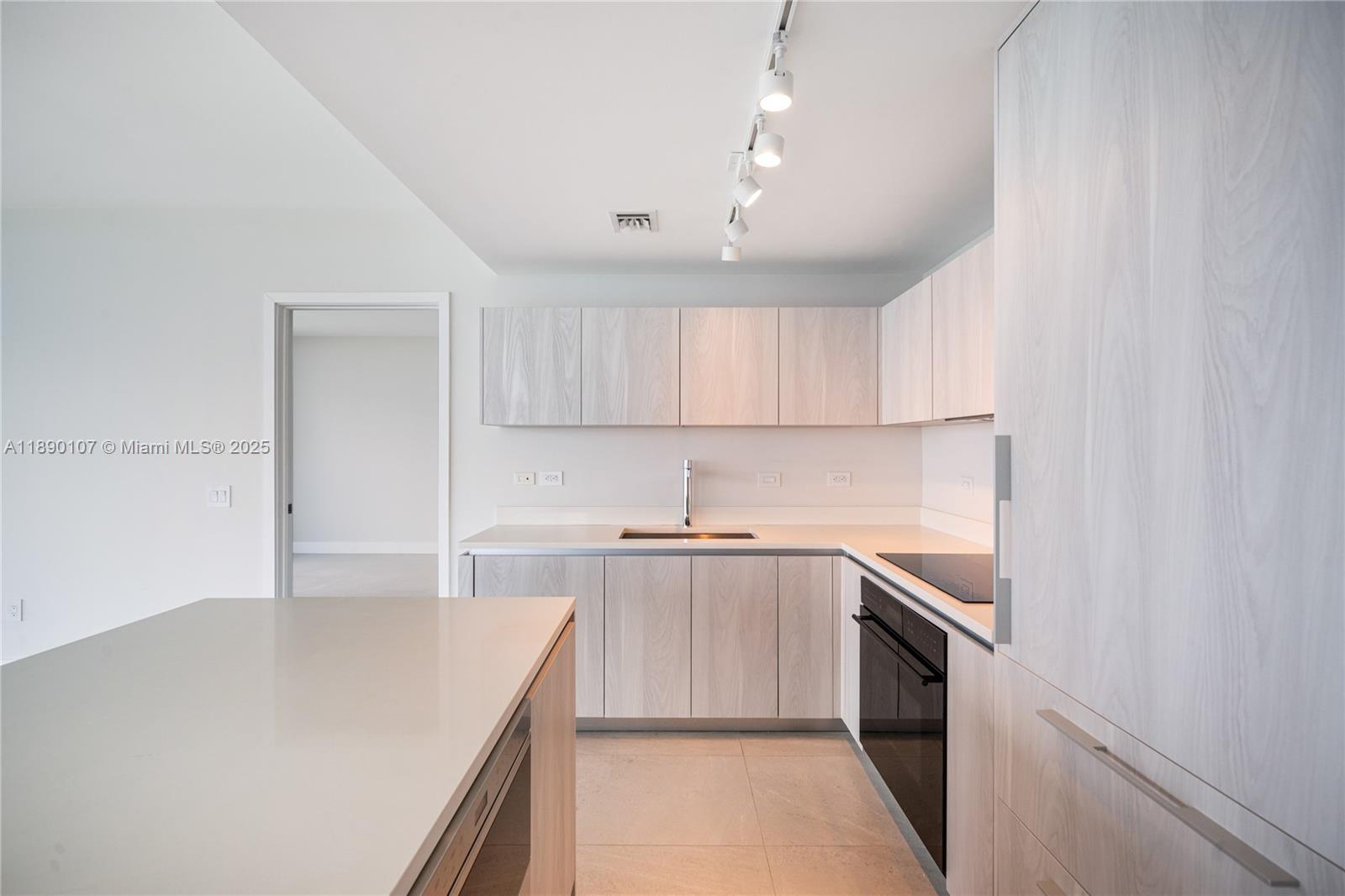 3131 Northeast 7th Avenue, Unit 4706 Miami, FL 33137 - Photo 14 of 41