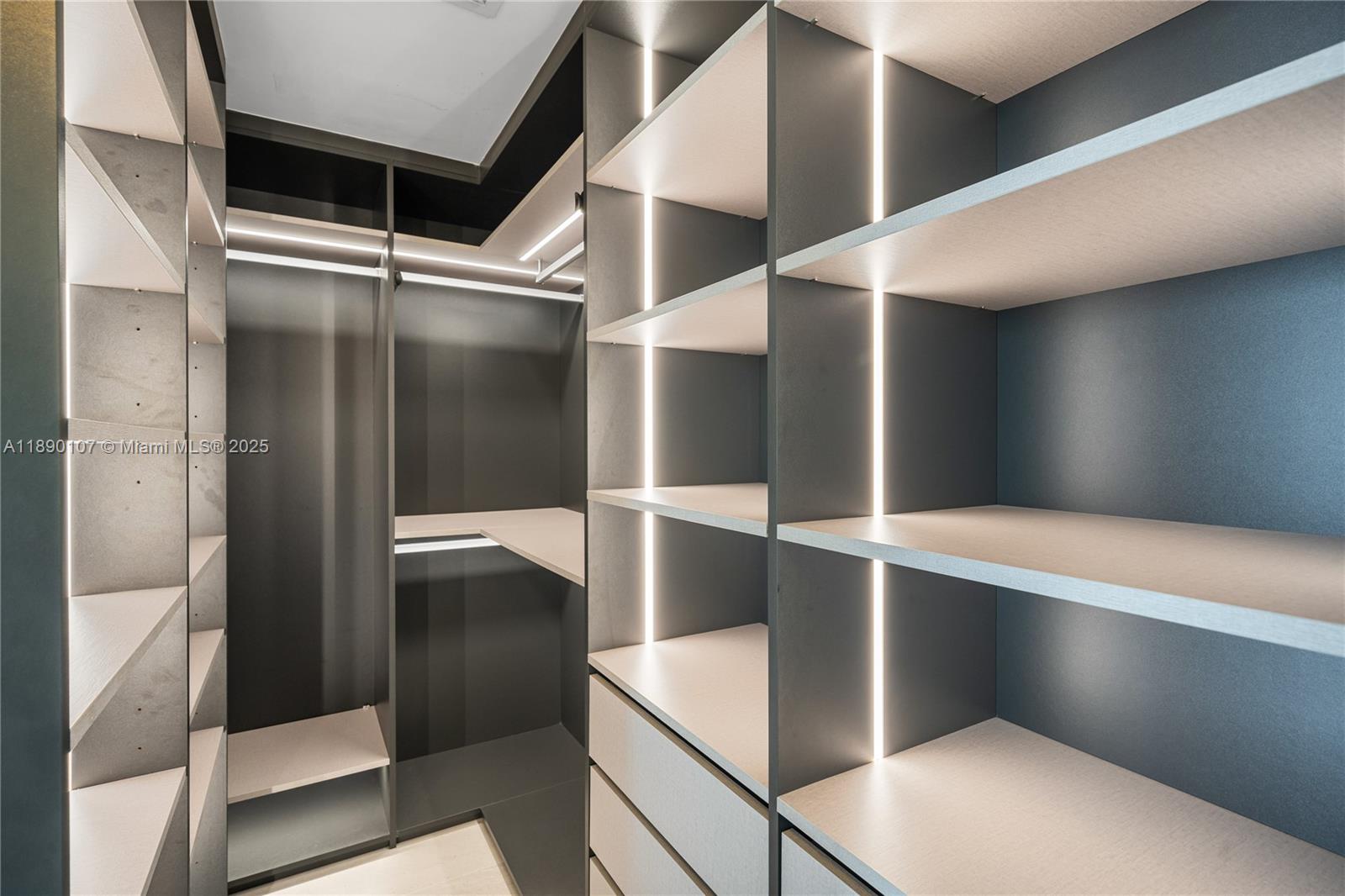 3131 Northeast 7th Avenue, Unit 4706 Miami, FL 33137 - Photo 20 of 41