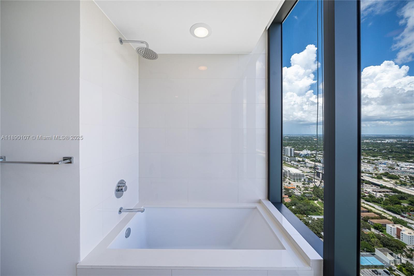 3131 Northeast 7th Avenue, Unit 4706 Miami, FL 33137 - Photo 27 of 41