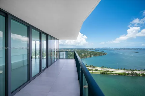 $2,050,000 | 3131 Northeast 7th Avenue, Unit 4706, Miami, FL 33137