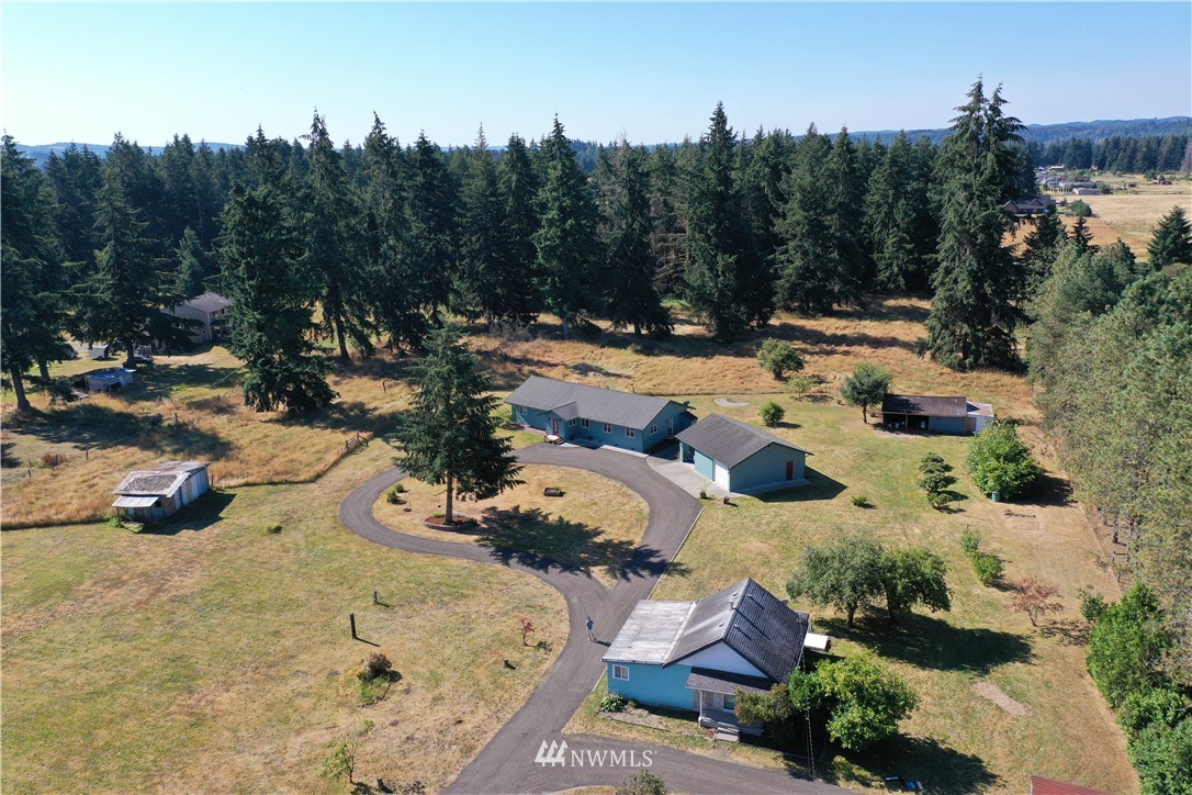 7625 187th Avenue Southwest Rochester, WA 98579 - Photo 13 of 38 a view of swimming pool and lake view