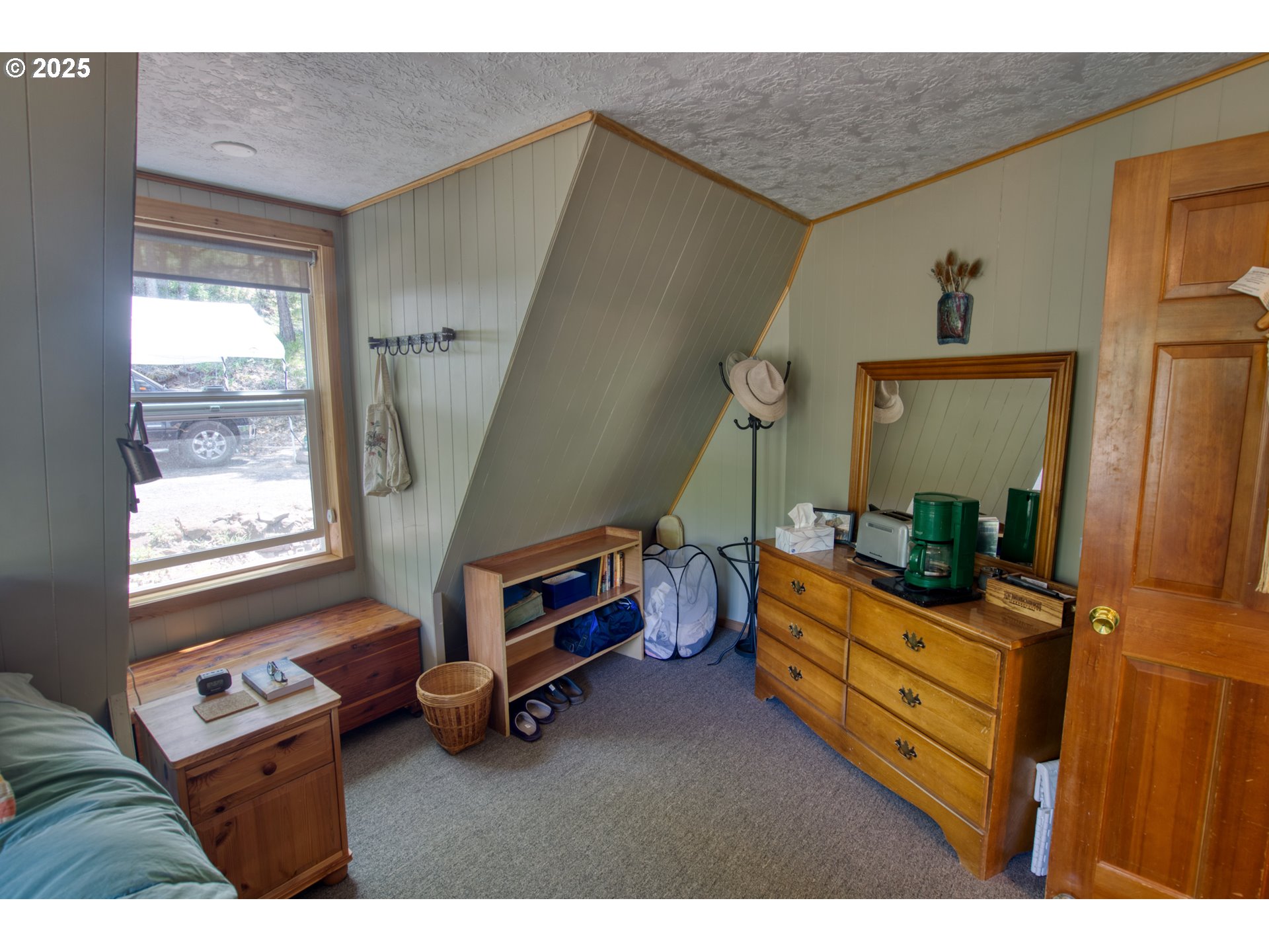 308 Toad Road Goldendale, WA 98620 - Photo 23 of 48 Bedroom, Primary