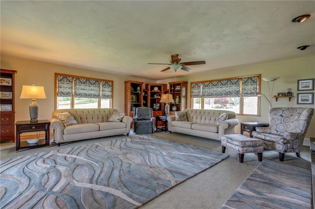 345 Friendship Road Beaver Falls, PA 15010 - Photo 8 of 20