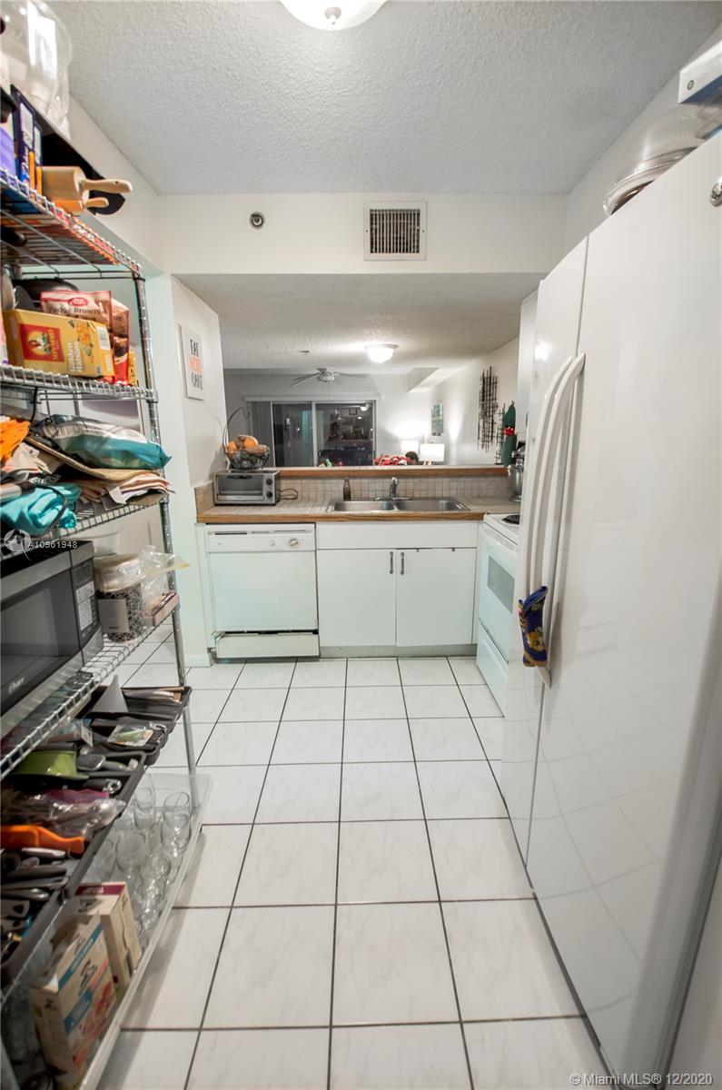 168 Riviera Circle, Unit 168 Weston, FL 33326 - Photo 15 of 29