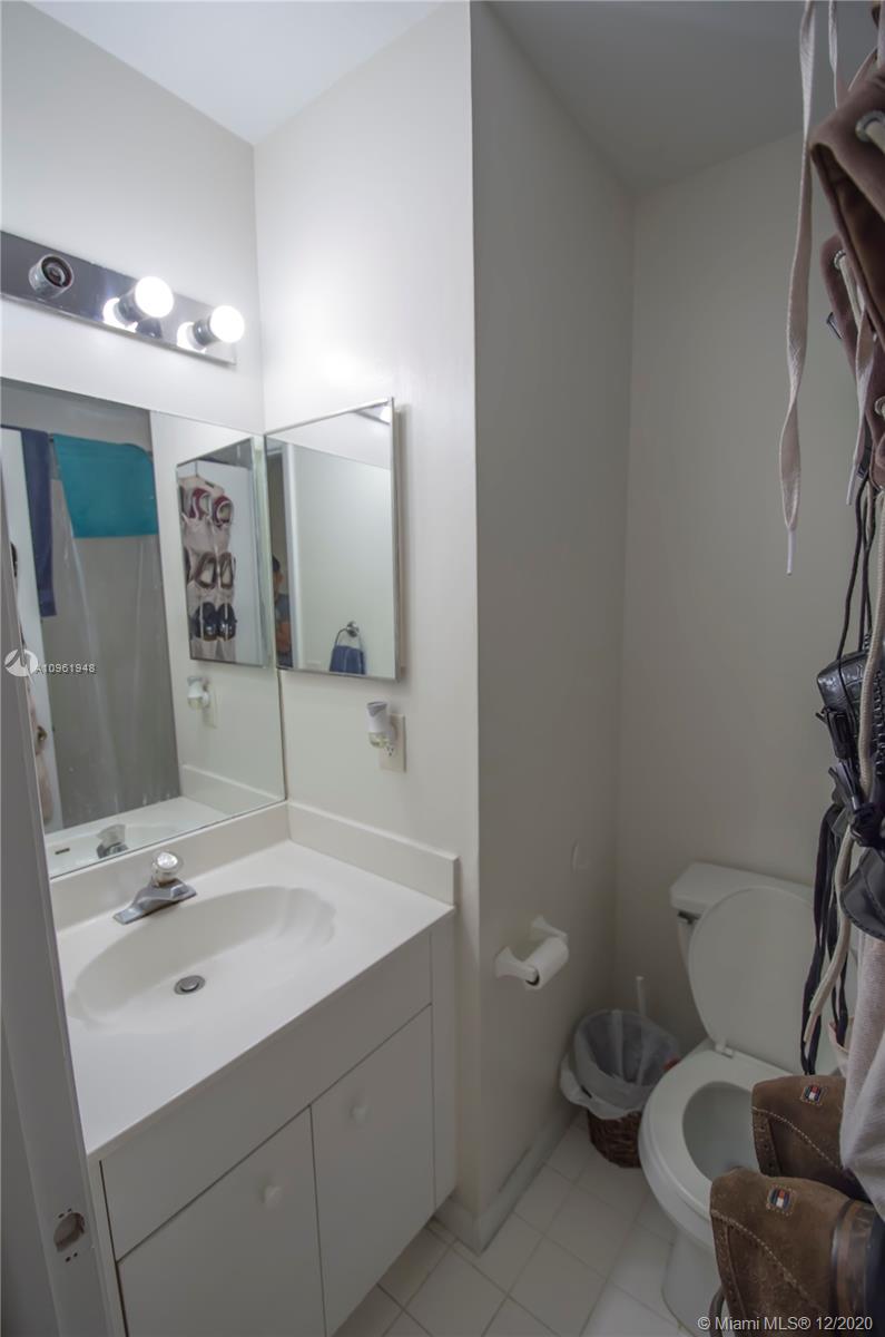168 Riviera Circle, Unit 168 Weston, FL 33326 - Photo 21 of 29