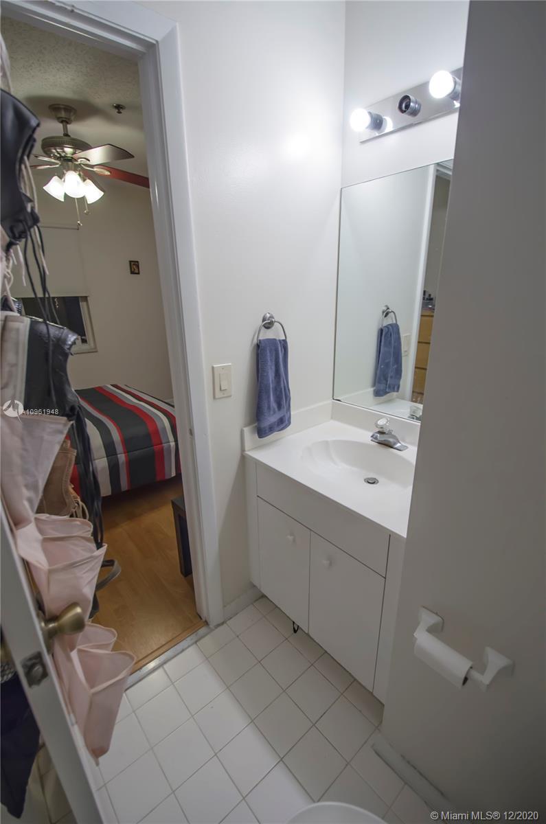 168 Riviera Circle, Unit 168 Weston, FL 33326 - Photo 22 of 29