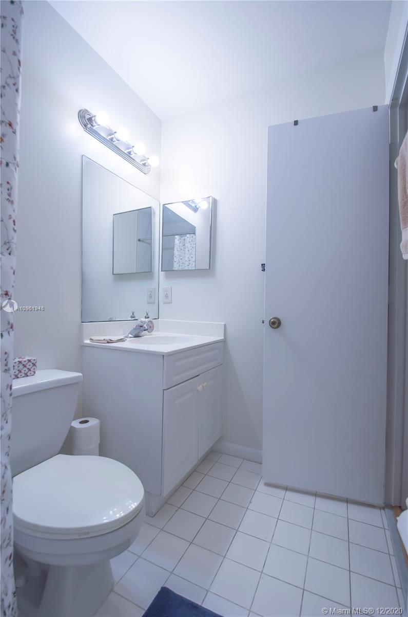 168 Riviera Circle, Unit 168 Weston, FL 33326 - Photo 24 of 29