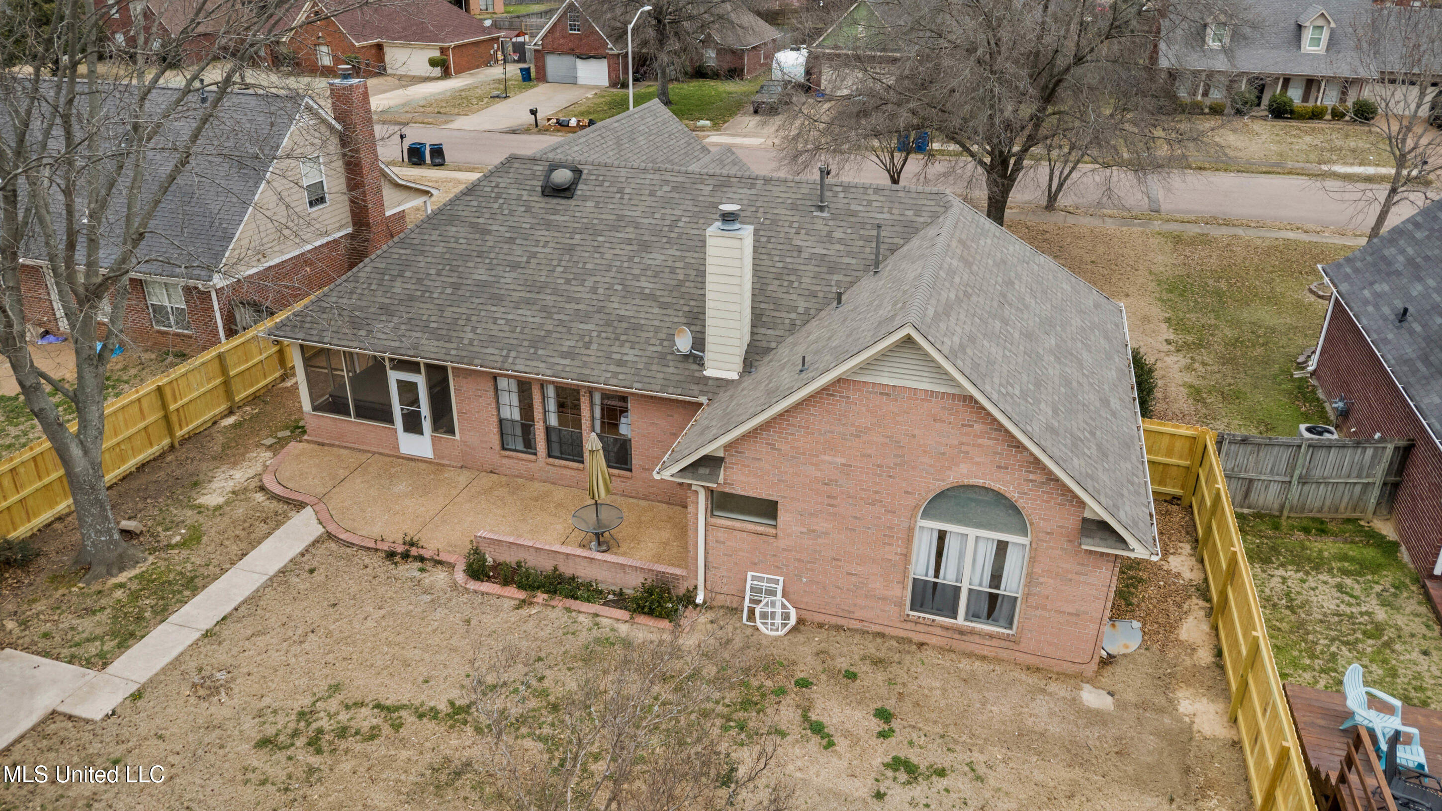 10141 Fox Chase Drive Olive Branch, MS 38654 - Photo 23 of 27 25_dji_0036_print