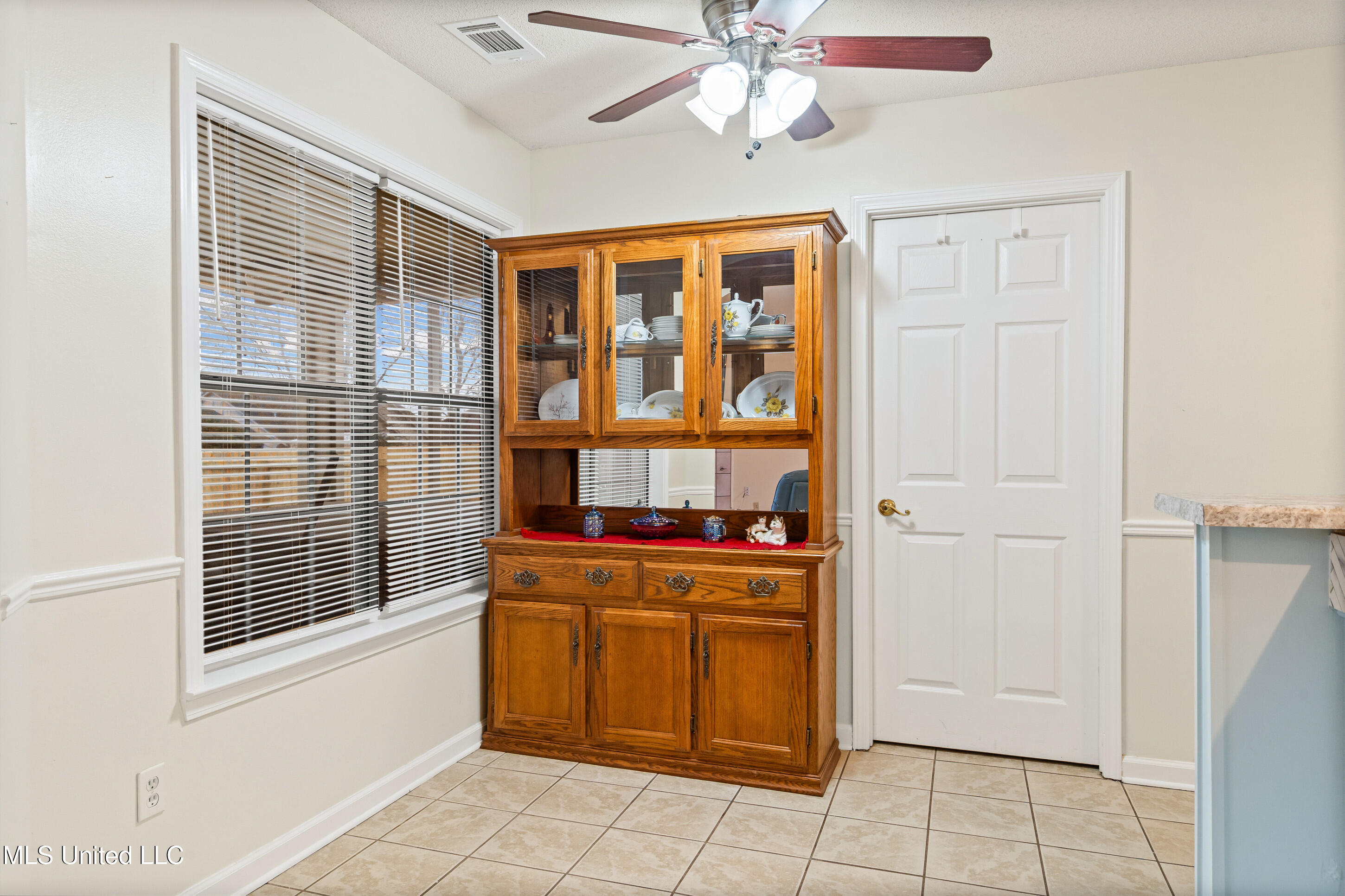 10141 Fox Chase Drive Olive Branch, MS 38654 - Photo 8 of 27 8__dsc3639_print