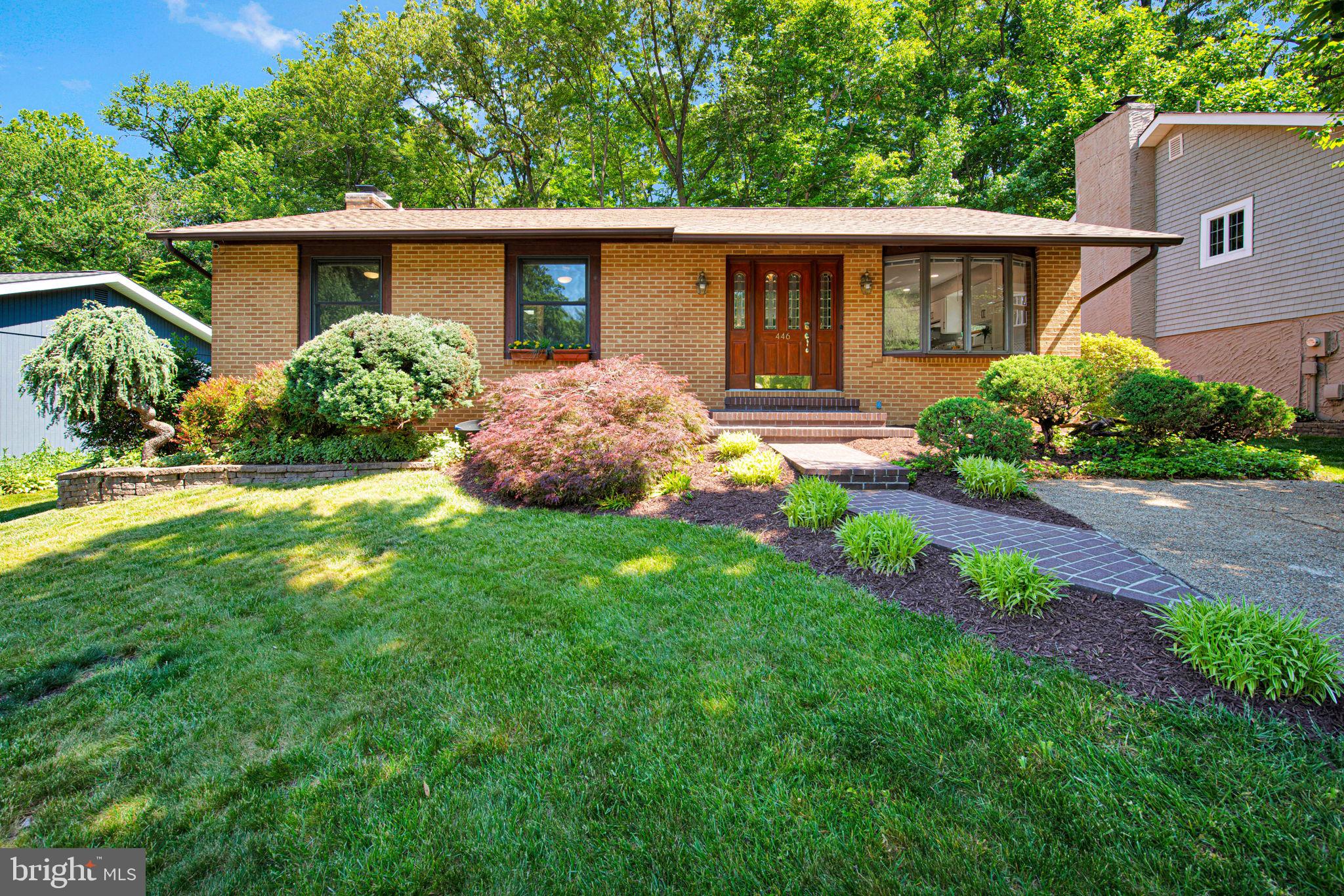 446 Kingwood Road Linthicum Heights, MD 21090 - Photo 4 of 46