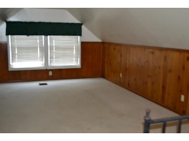 4725 Annhurst Road Columbus, OH 43228 - Photo 6 of 9 Gallery Image 6