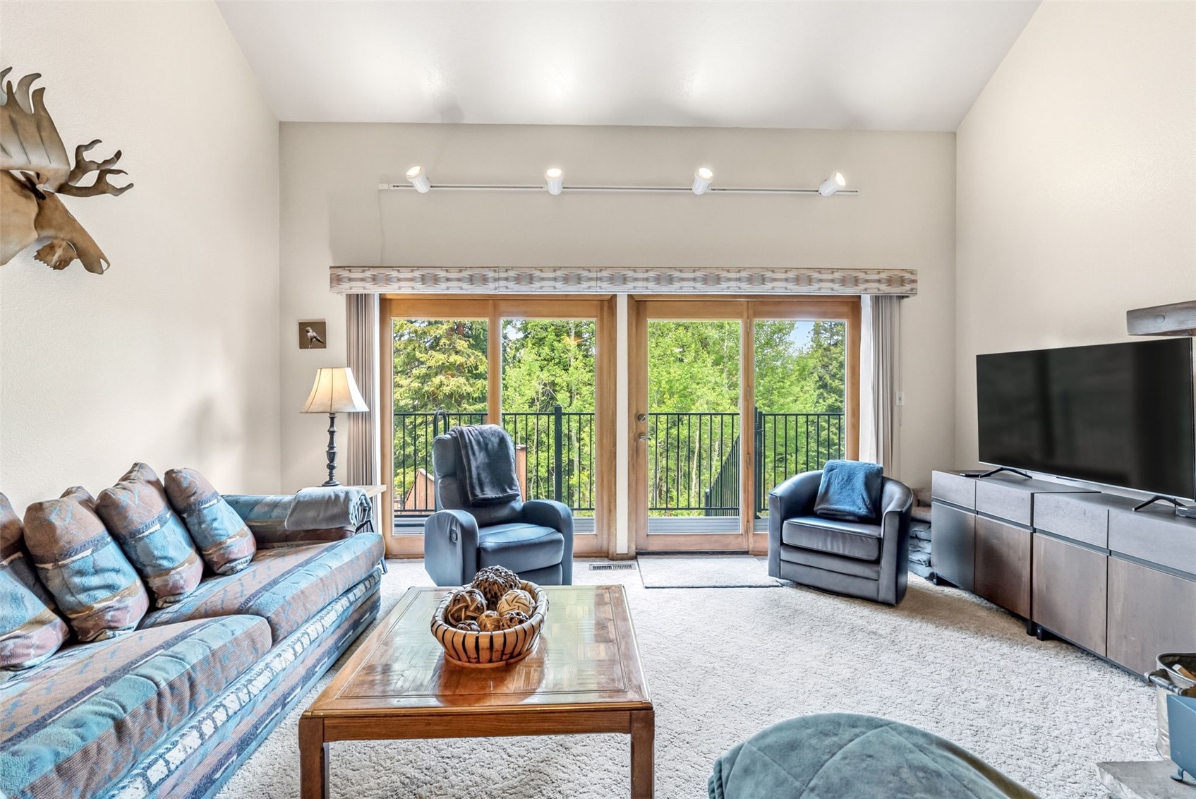 10500 Ryan Gulch Road, Unit J104 Silverthorne, CO 80498 - Photo 1 of 38