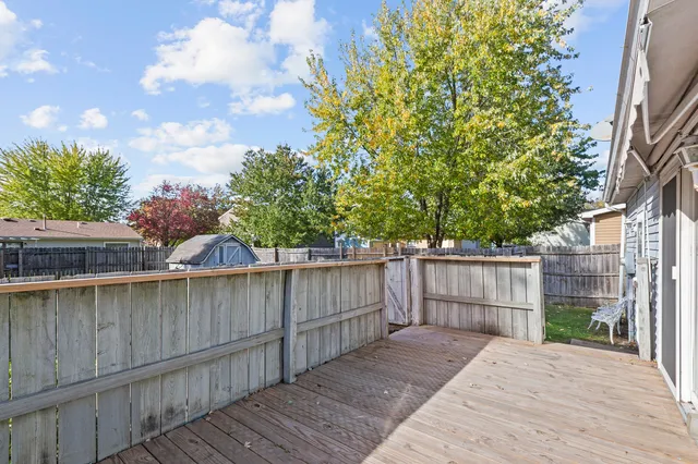 $252,900 | 2303 Worthington Drive, Valparaiso, IN 46383