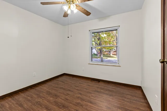 $252,900 | 2303 Worthington Drive, Valparaiso, IN 46383