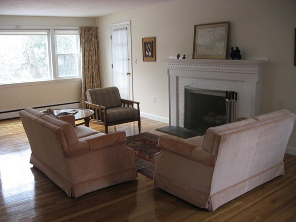 23 Phillips Brooks Road Westwood, MA 02090 - Photo 5 of 20 Gallery Image 5