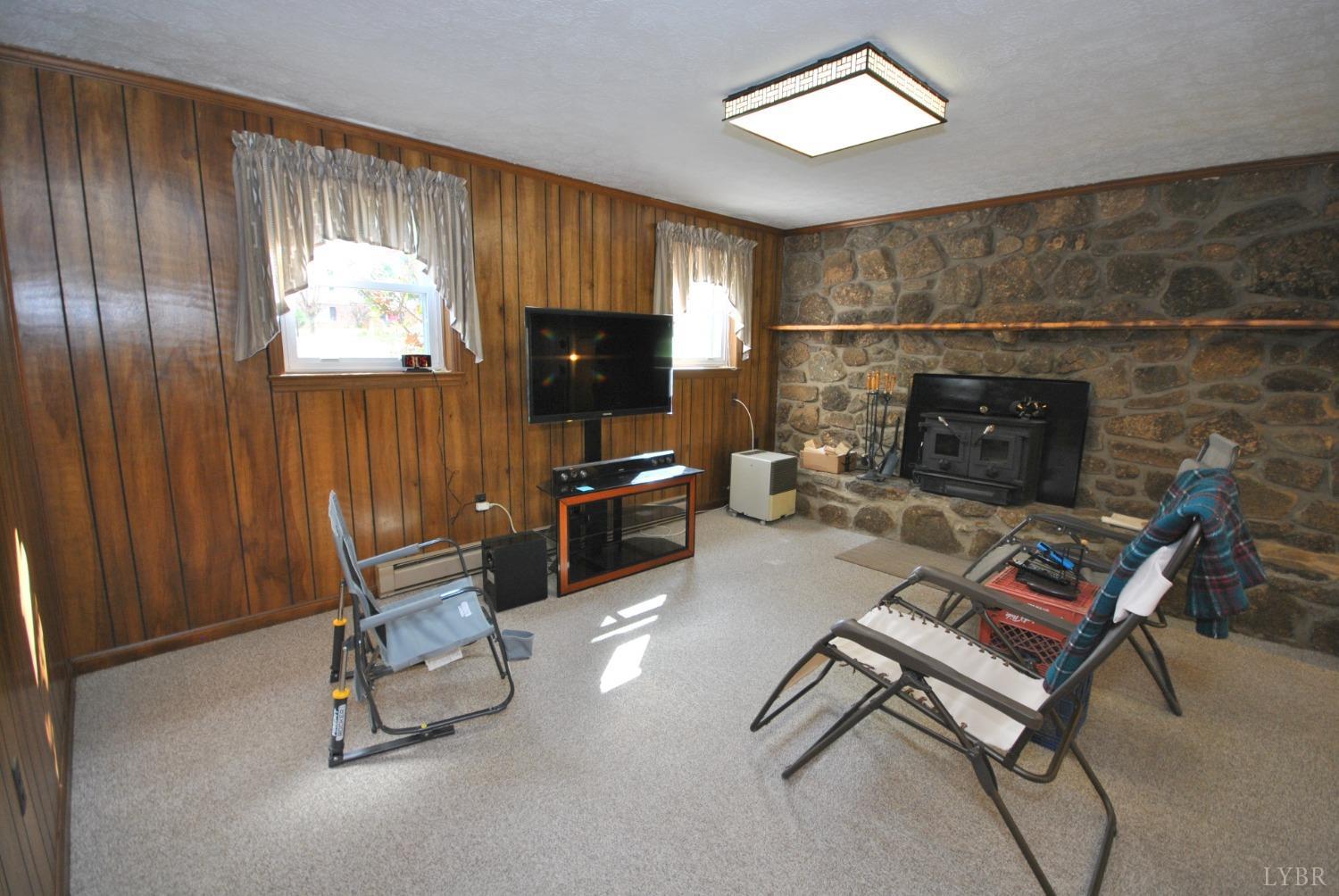 107 Village Road Lynchburg, VA 24502 - Photo 31 of 54 Gallery Image 31