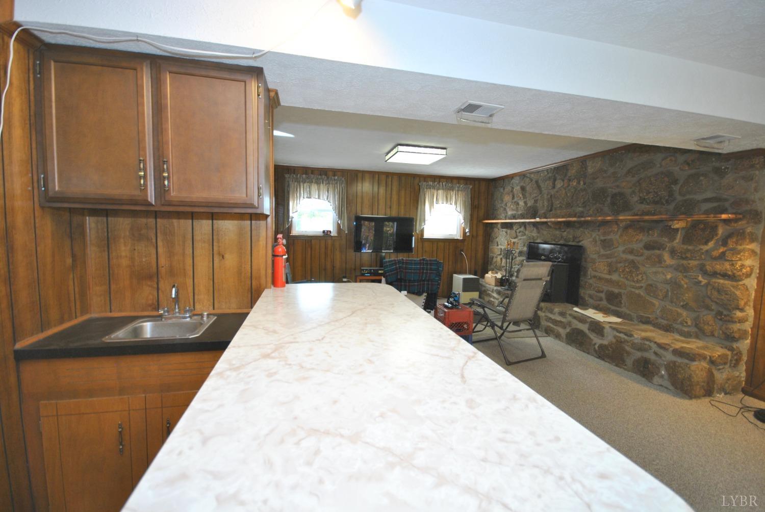 107 Village Road Lynchburg, VA 24502 - Photo 33 of 54 Gallery Image 33