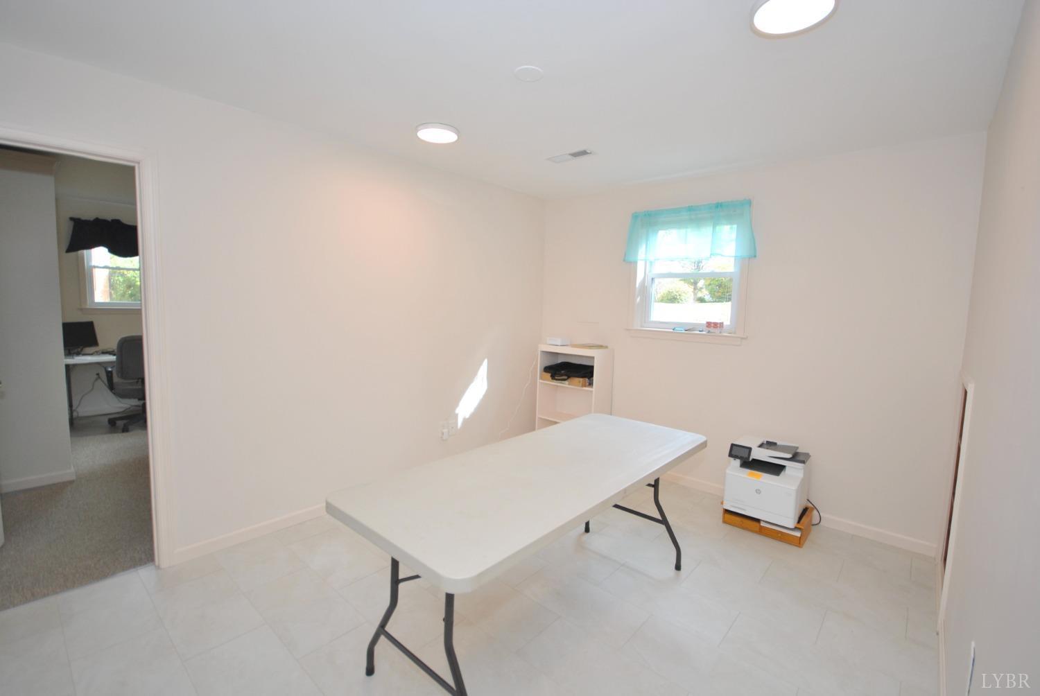 107 Village Road Lynchburg, VA 24502 - Photo 34 of 54 Gallery Image 34