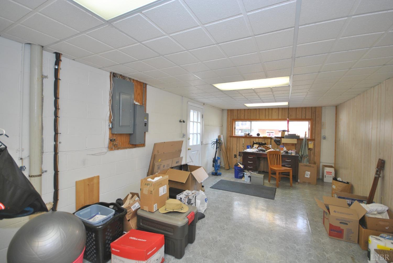 107 Village Road Lynchburg, VA 24502 - Photo 38 of 54 Gallery Image 38