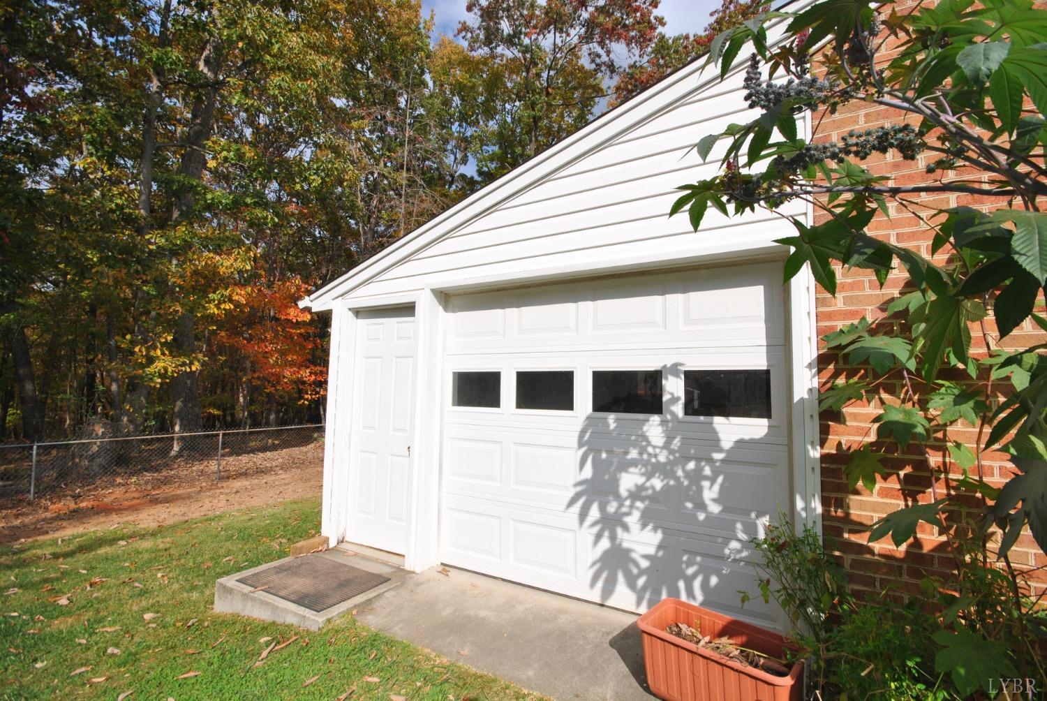 107 Village Road Lynchburg, VA 24502 - Photo 50 of 54 Gallery Image 50