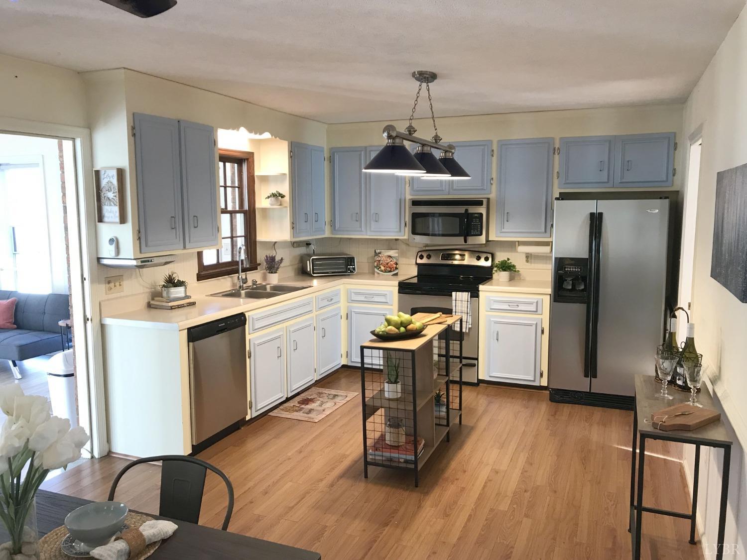 107 Village Road Lynchburg, VA 24502 - Photo 10 of 54 Gallery Image 10