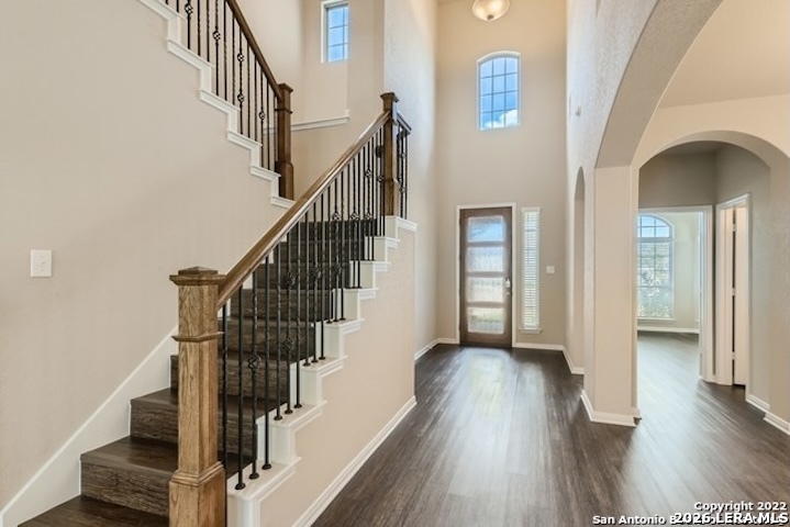 648 Colt Trail Schertz, TX 78154 - Photo 3 of 28