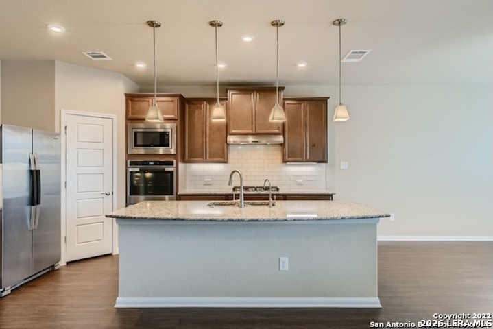 648 Colt Trail Schertz, TX 78154 - Photo 9 of 28