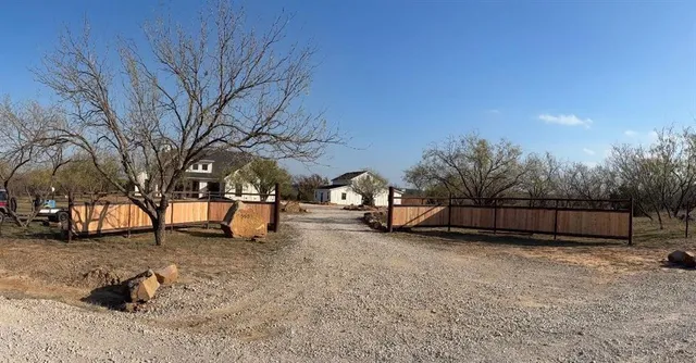 $799,000 | 550 Capstone Rdg Road, Santo, TX 76472