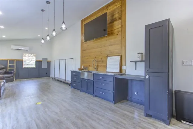 $799,000 | 550 Capstone Rdg Road, Santo, TX 76472