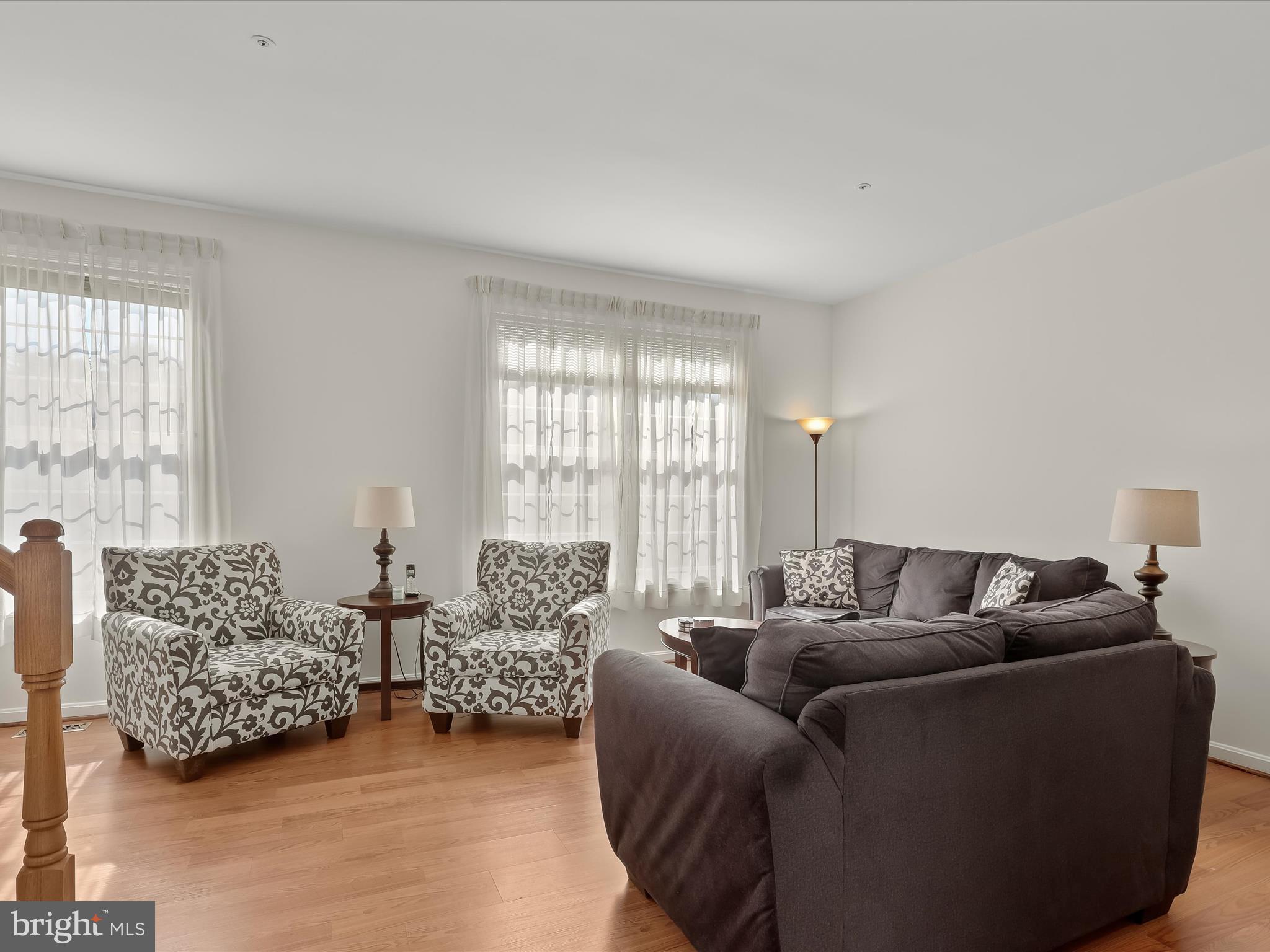 7919 Bent Bough Road Severn, MD 21144 - Photo 4 of 38 Living Room