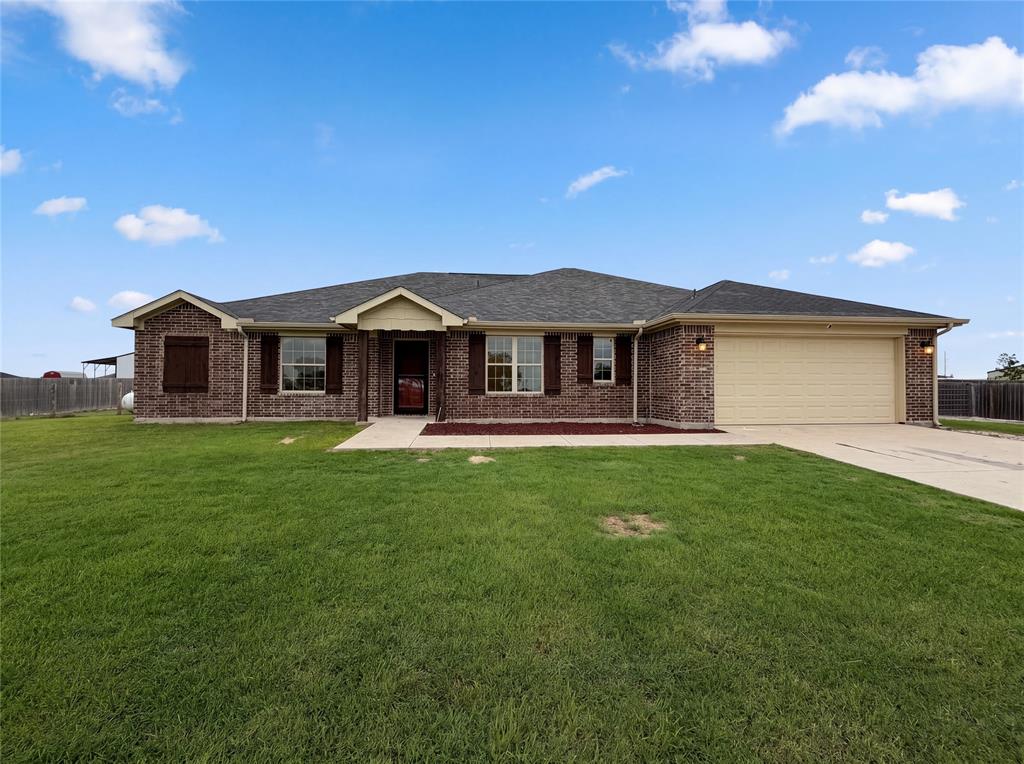 270 County Road 4213 Decatur, TX 76234 - Photo 2 of 25