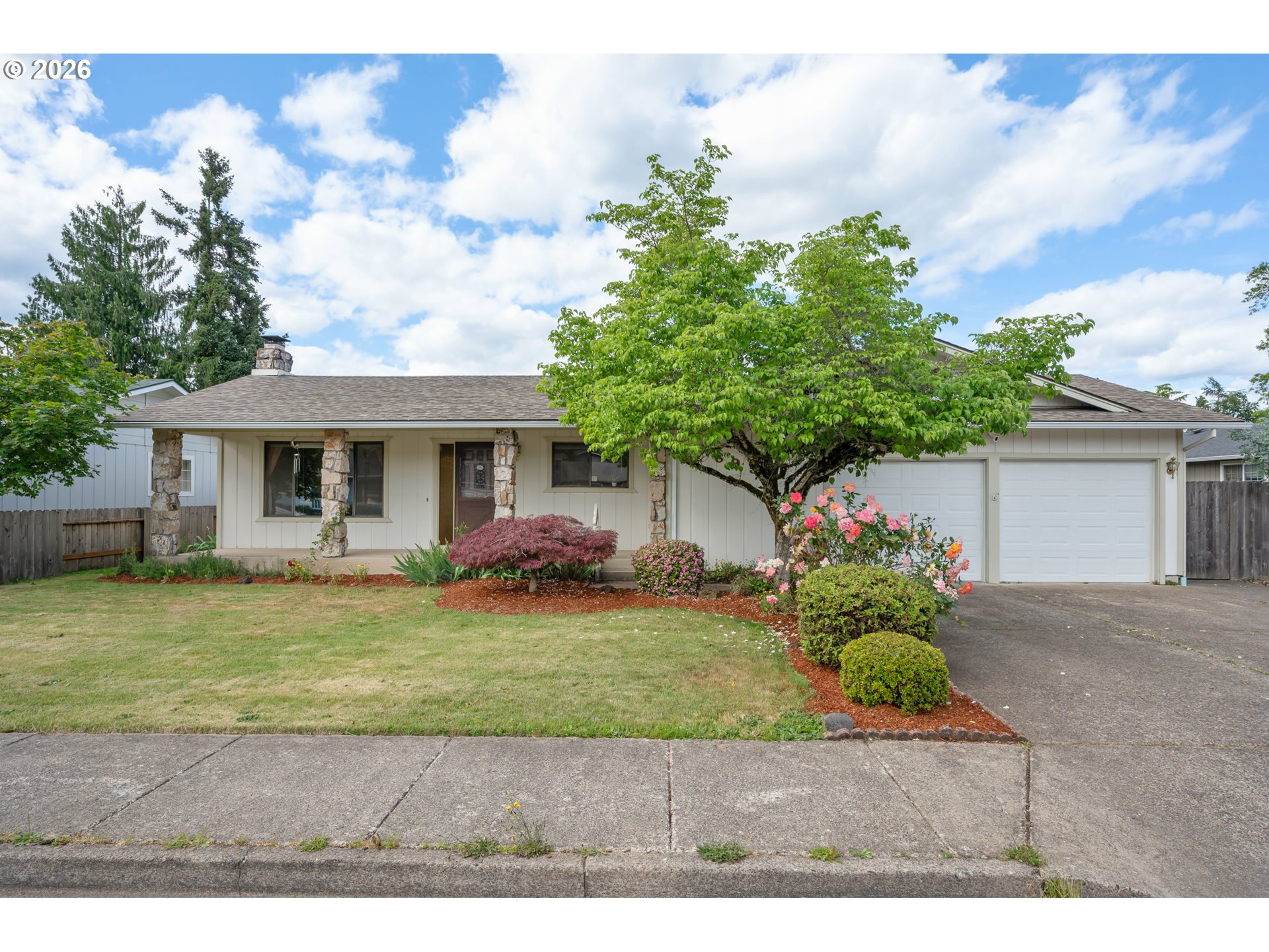 6952 C Street Springfield, OR 97478 - Photo 1 of 43 Gallery Image 1