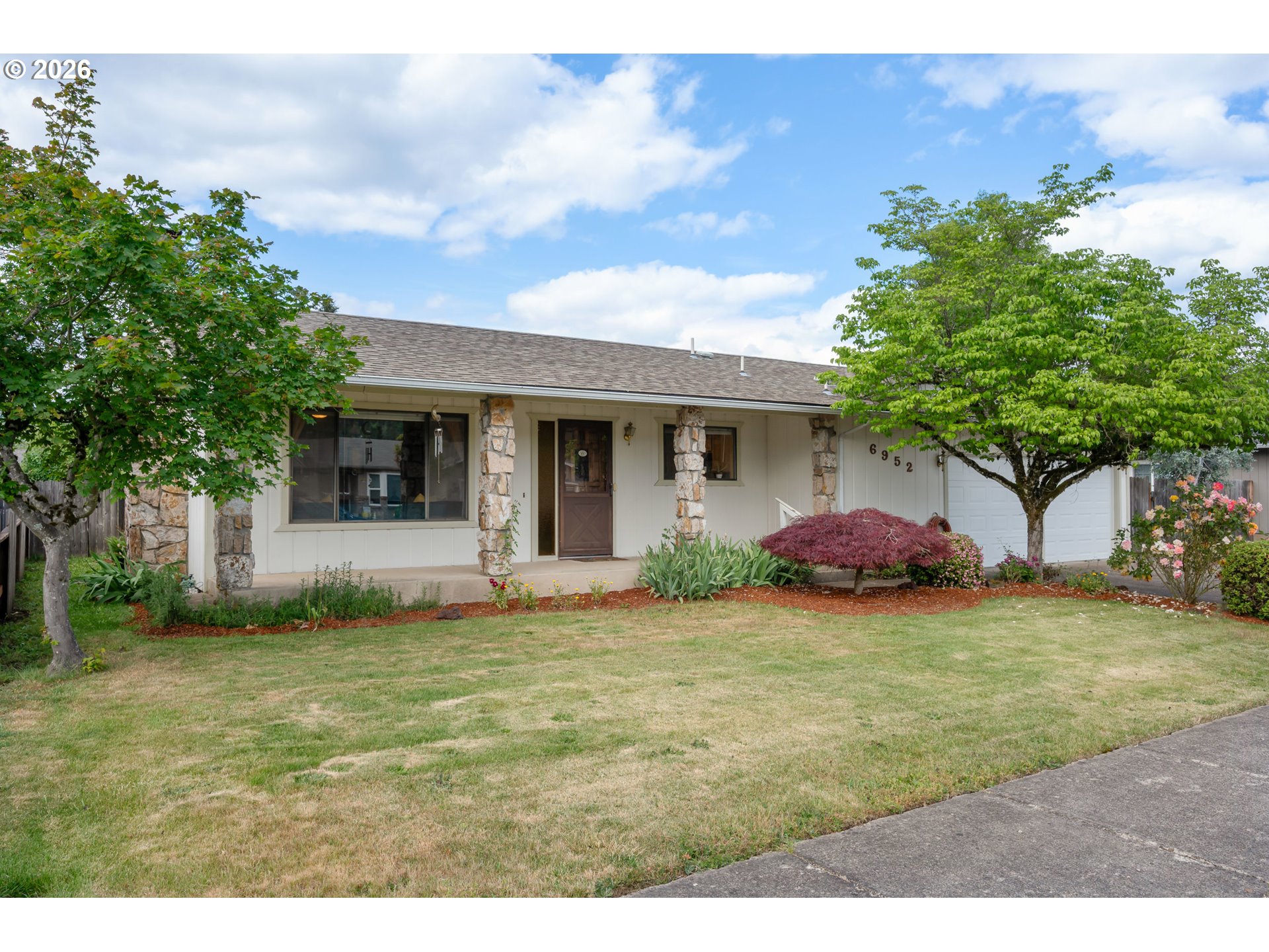 6952 C Street Springfield, OR 97478 - Photo 3 of 43 Gallery Image 3