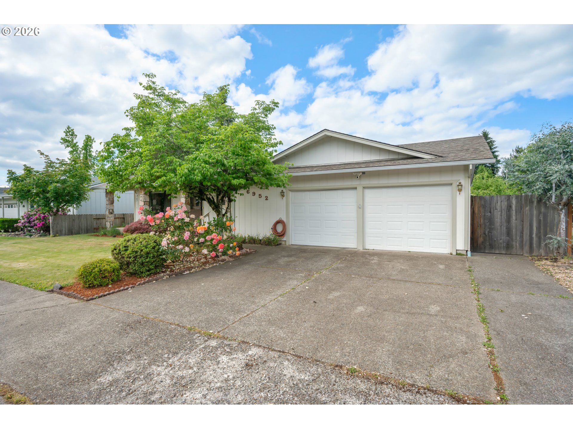 6952 C Street Springfield, OR 97478 - Photo 4 of 43 Gallery Image 4