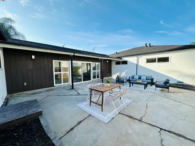 $999,999 | 1607 Ward Street, Hayward, CA 94541