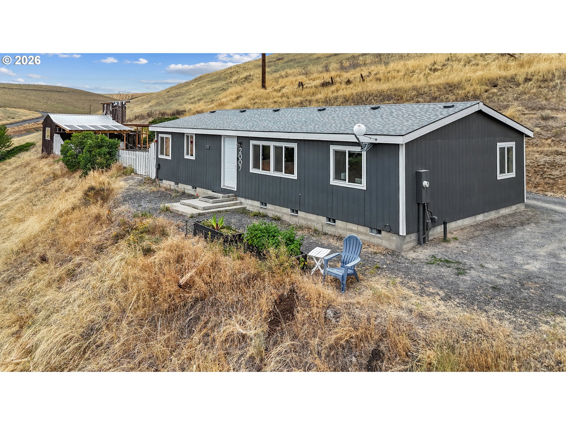 2007 Southwest 44th Street Pendleton, OR 97801 - Photo 2 of 33
